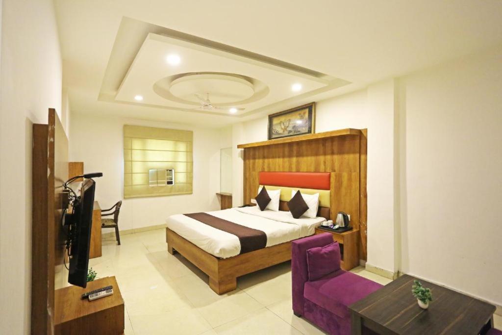 Hotel Urban Luxury New Delhi Extérieur photo