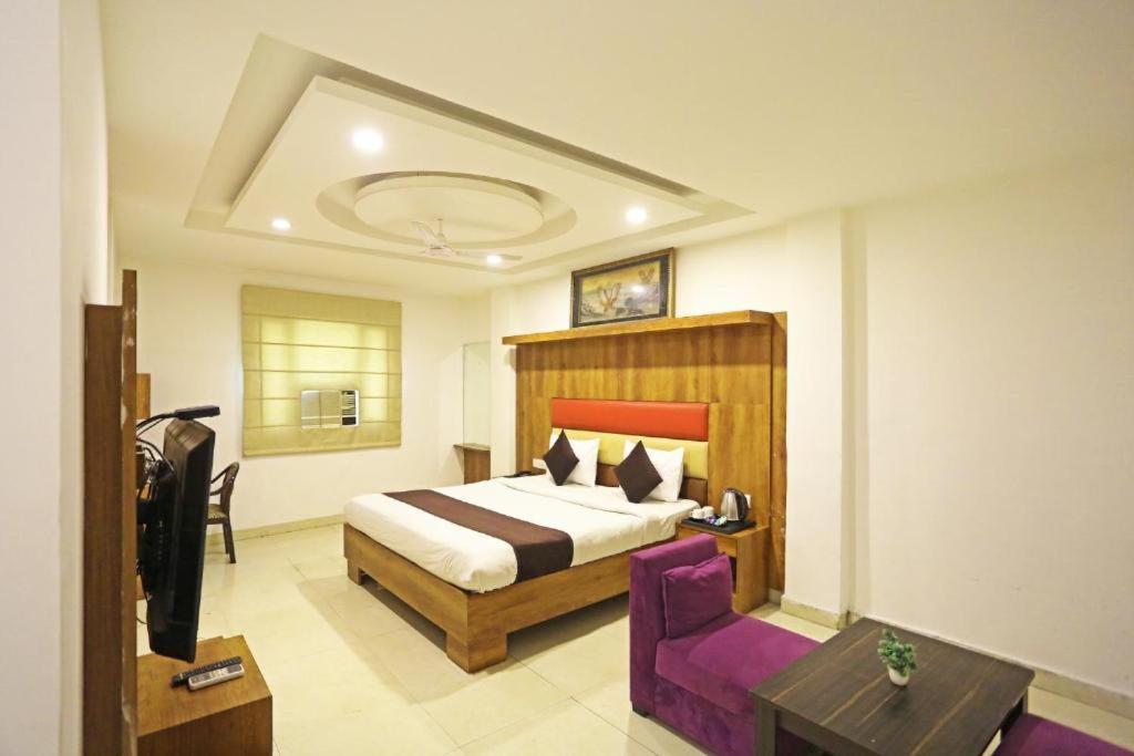 Hotel Urban Luxury New Delhi Extérieur photo